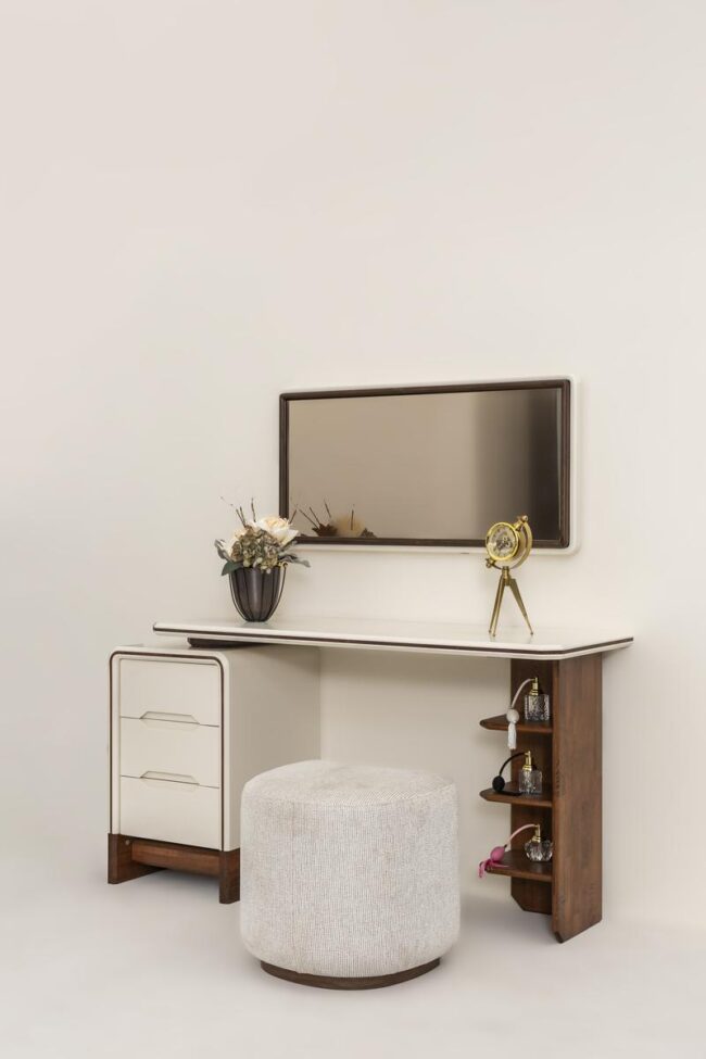 BOZ-CADILLAC BEDROOM SET - Image 12